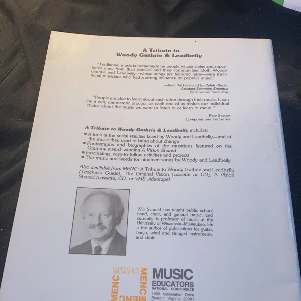 A tribute to woody Guthrie and leadbelly music book